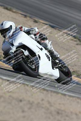 media/Sep-20-2025-Race Pace (Sat) [[d4e1b33f4d]]/Non Verified/Turn 10 (10am)/